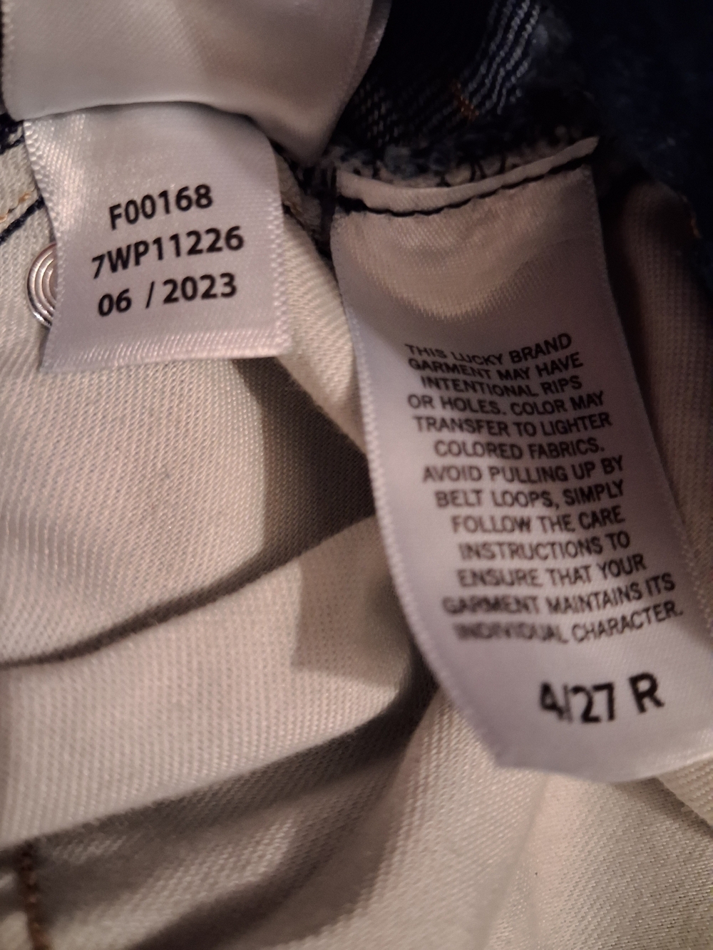 Lucky Brand Boy Mid-Rise Relaxed Straight Jeans Women's Size 4/27 R - Picture 5 of 11